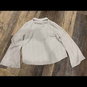 Woman’s small blouse